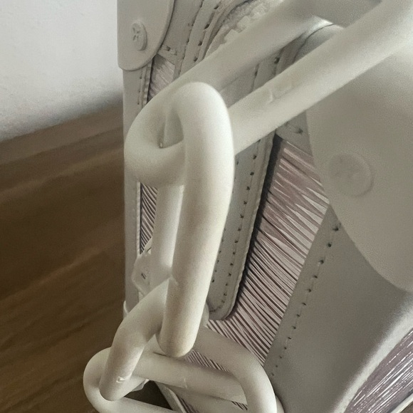 Louis Vuitton Epi Plage Soft Trunk - RARE - Picture 9 of 11